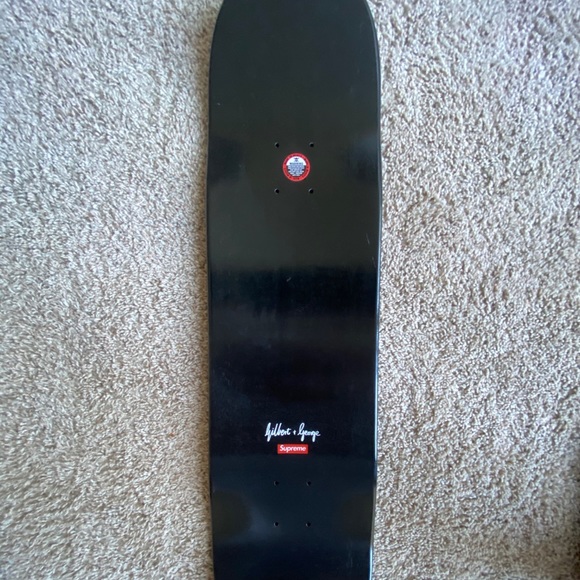 Supreme skateboard - Picture 2 of 5